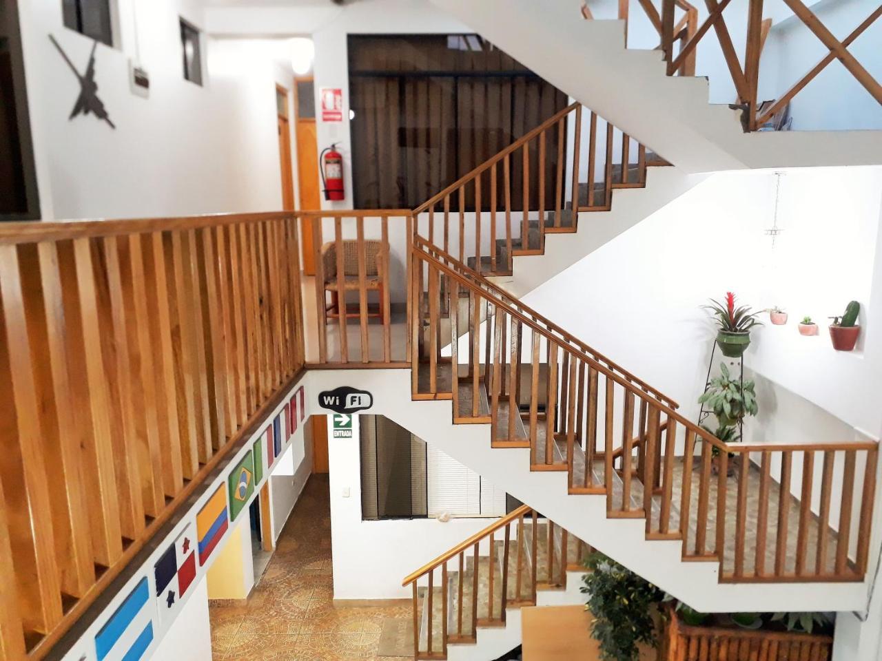 Hostal Mendieta Paracas Esterno foto